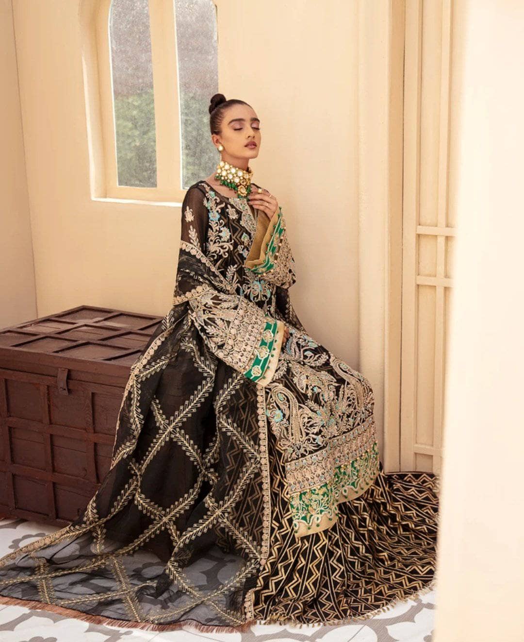 img_maryam_n_mariya_chiffon_wedding_awwal_boutique