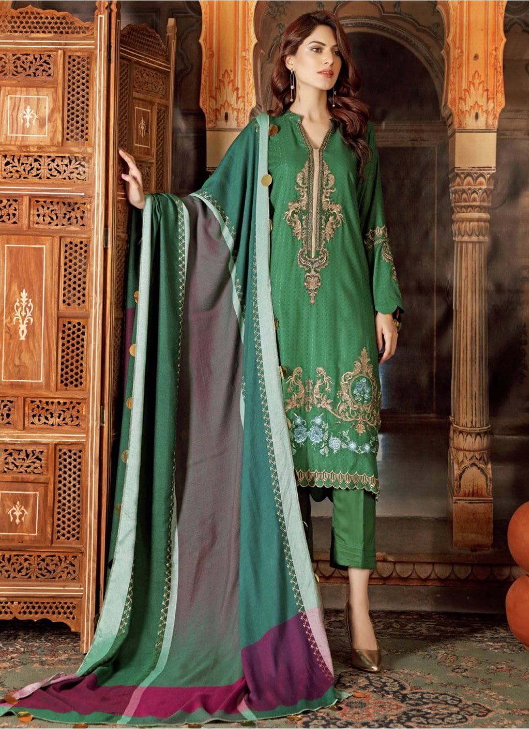 img_charizma_marina_embroidered_shawl_awwal_boutique