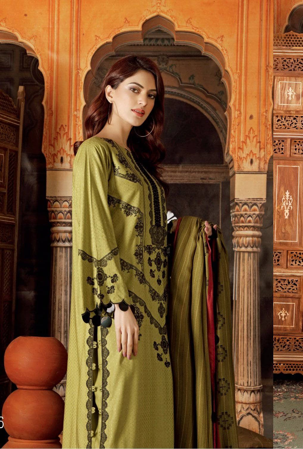 img_charizma_marina_embroidered_shawl_awwal_boutique