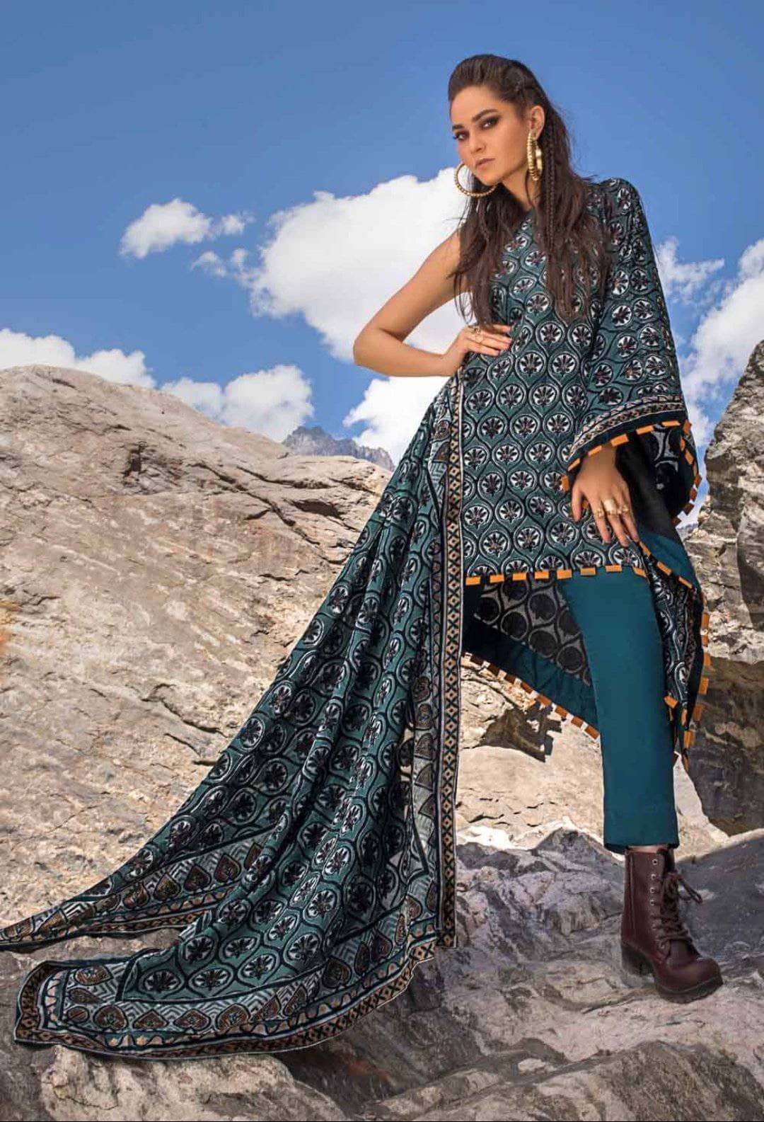 img_gul_ahmed_winter_awwal_boutique