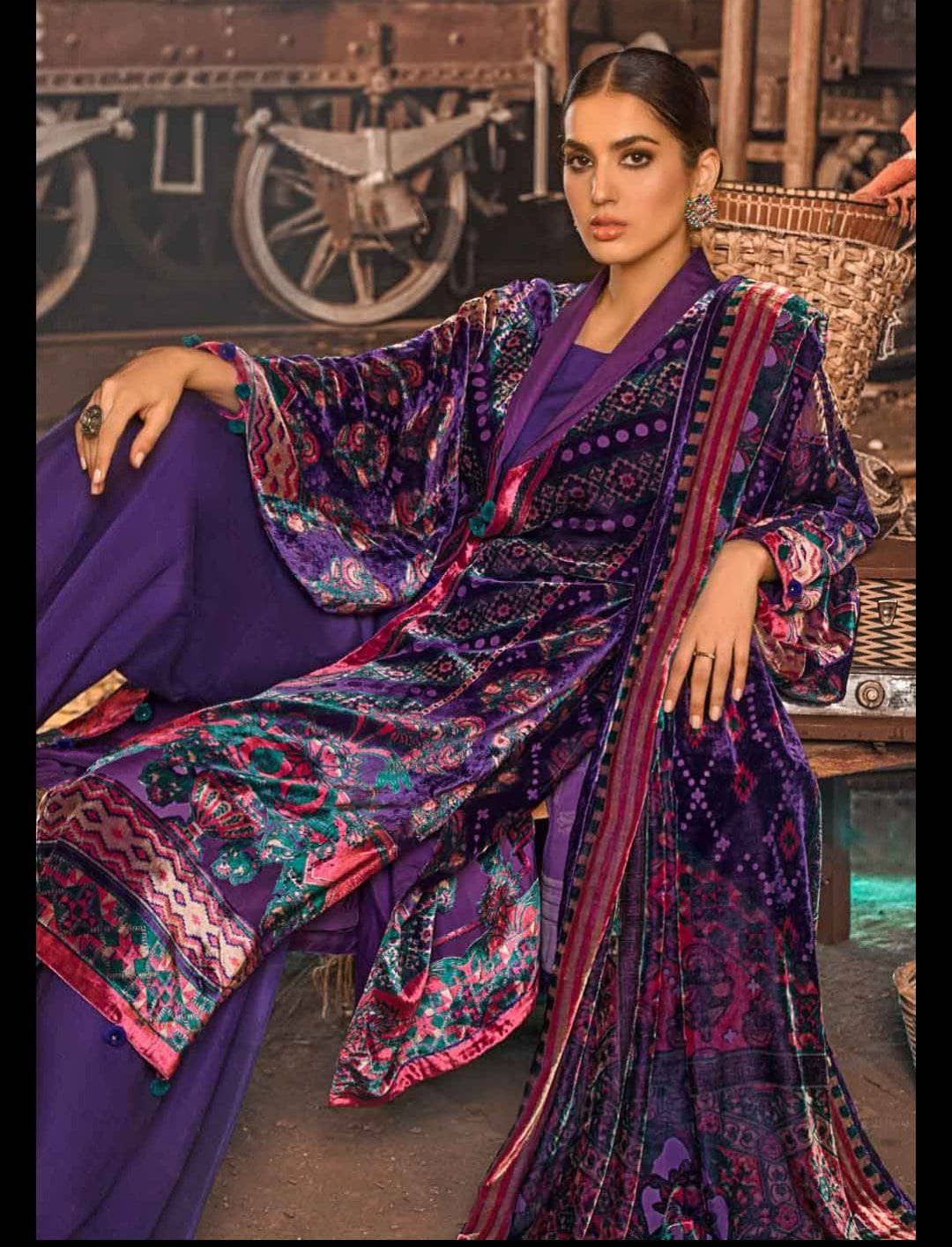img_gul_ahmed_winter_velvet_awwal_boutique