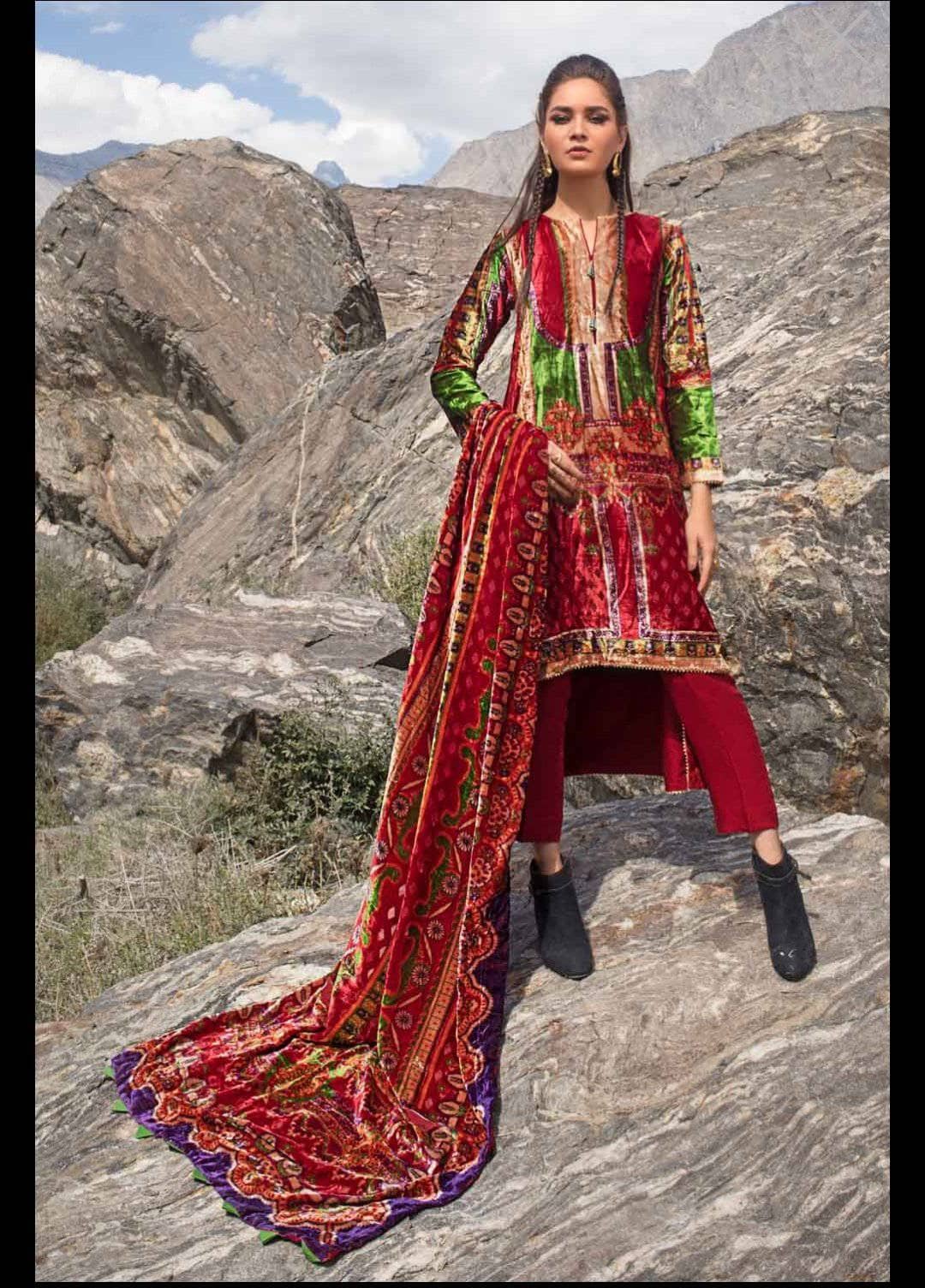 img_gul_ahmed_winter_awwal_boutique