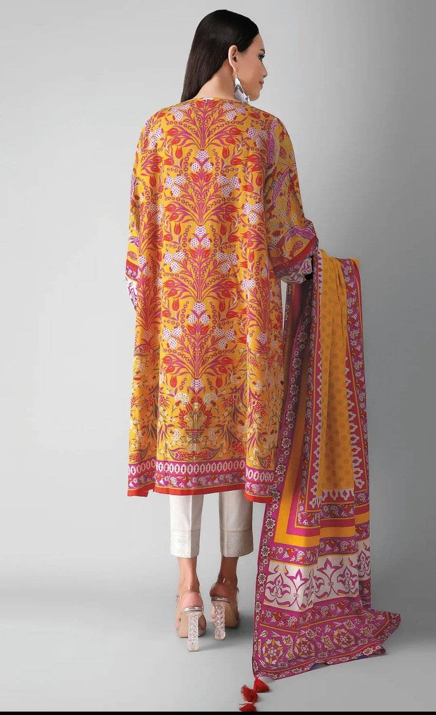 img_khaadi_khaddar_awwal_boutique