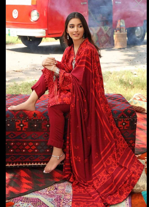 img_gul_ahmed_joy_of_winter_velvet_collection_awwal_boutique