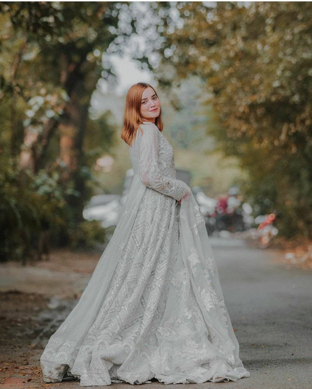 img_maryam_n_mariya_chiffon_wedding_awwal_boutique