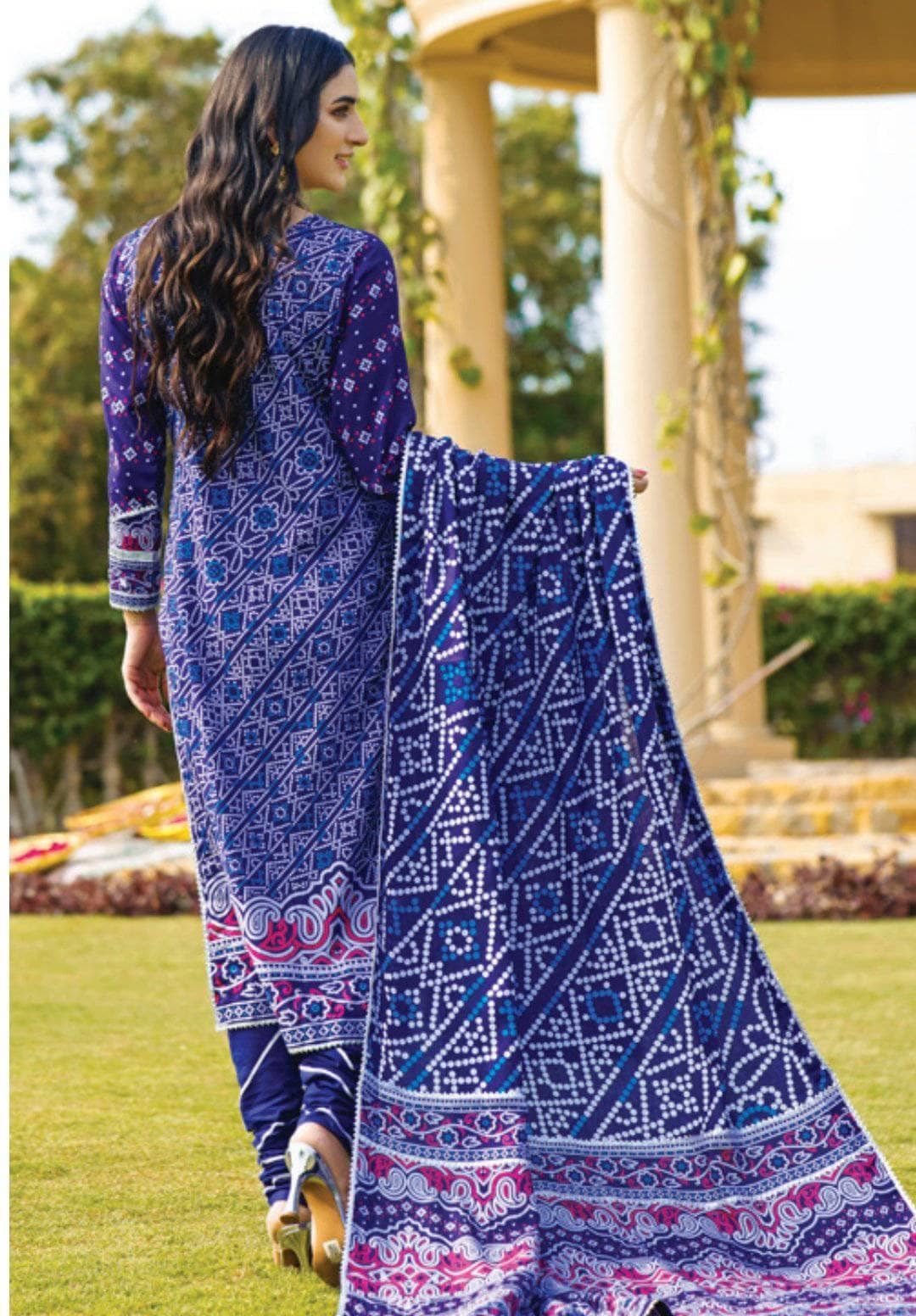 img_anum_cambric_awwal_boutique