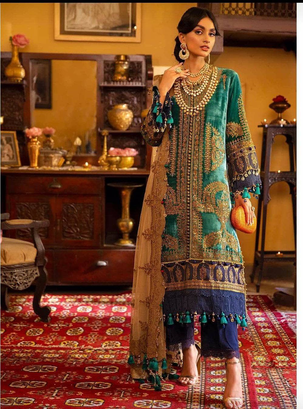 img_sana_safinaz_winter_21_awwal_boutique