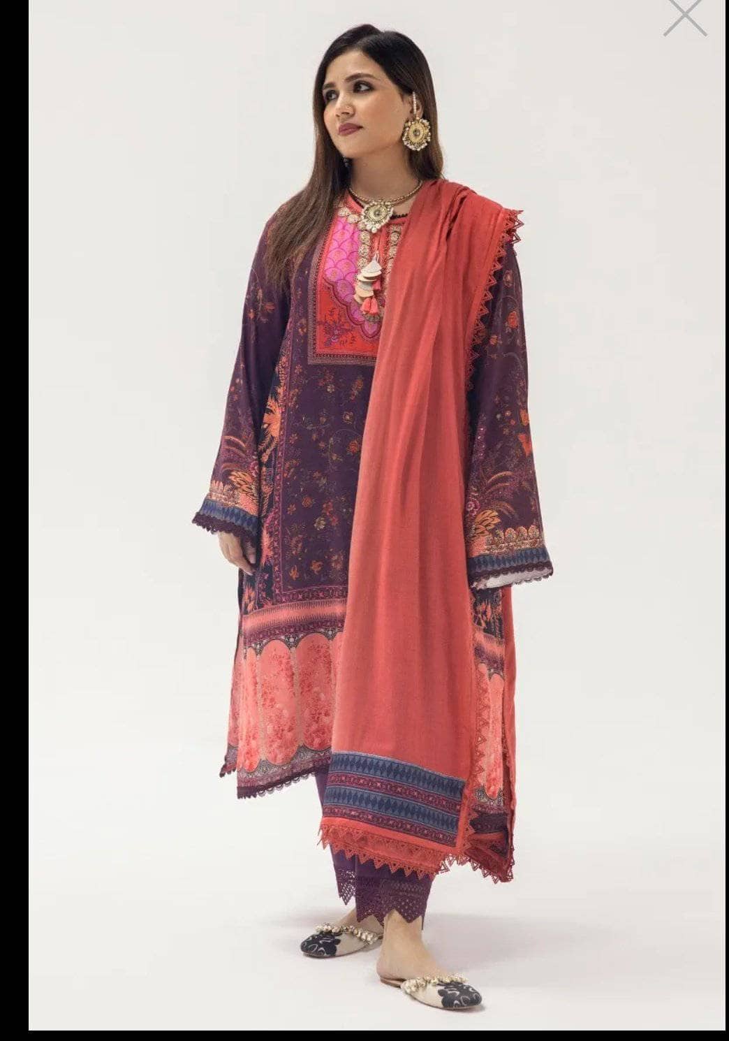 img_sana_safinaz_mahay_winter_21_awwal_boutique