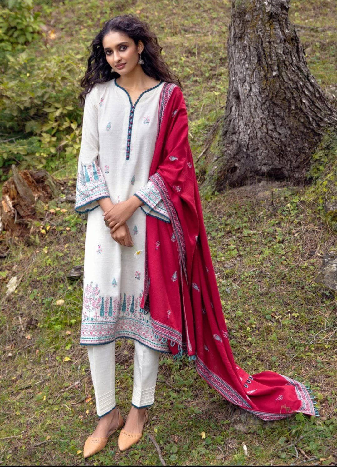 img_image_winter_collection_awwal_boutique