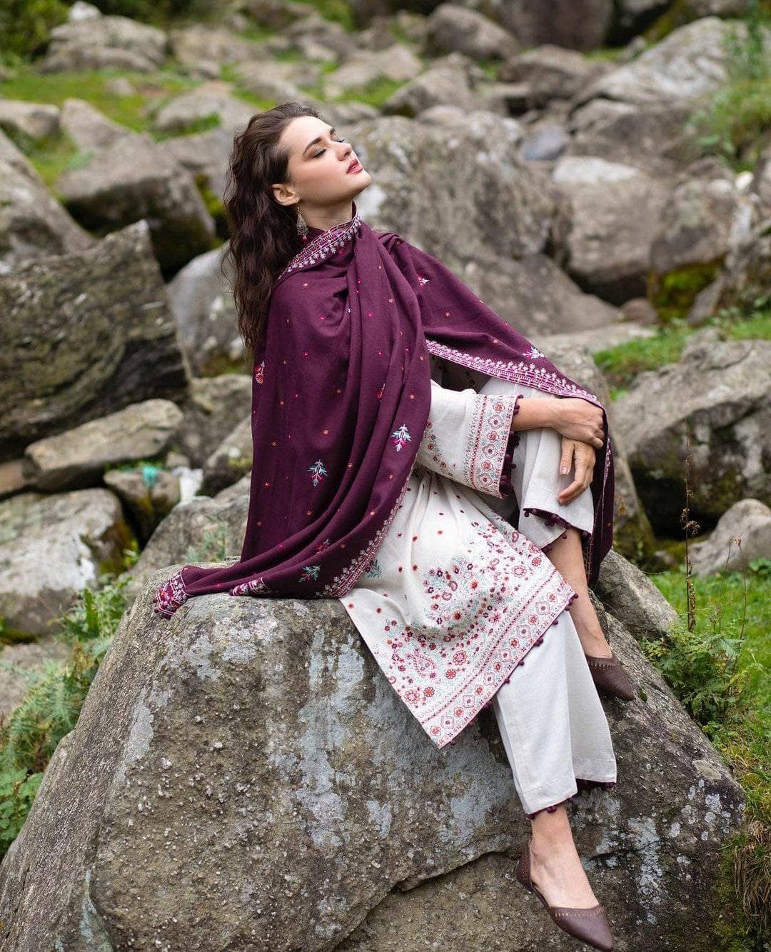 img_image_winter_collection_awwal_boutique