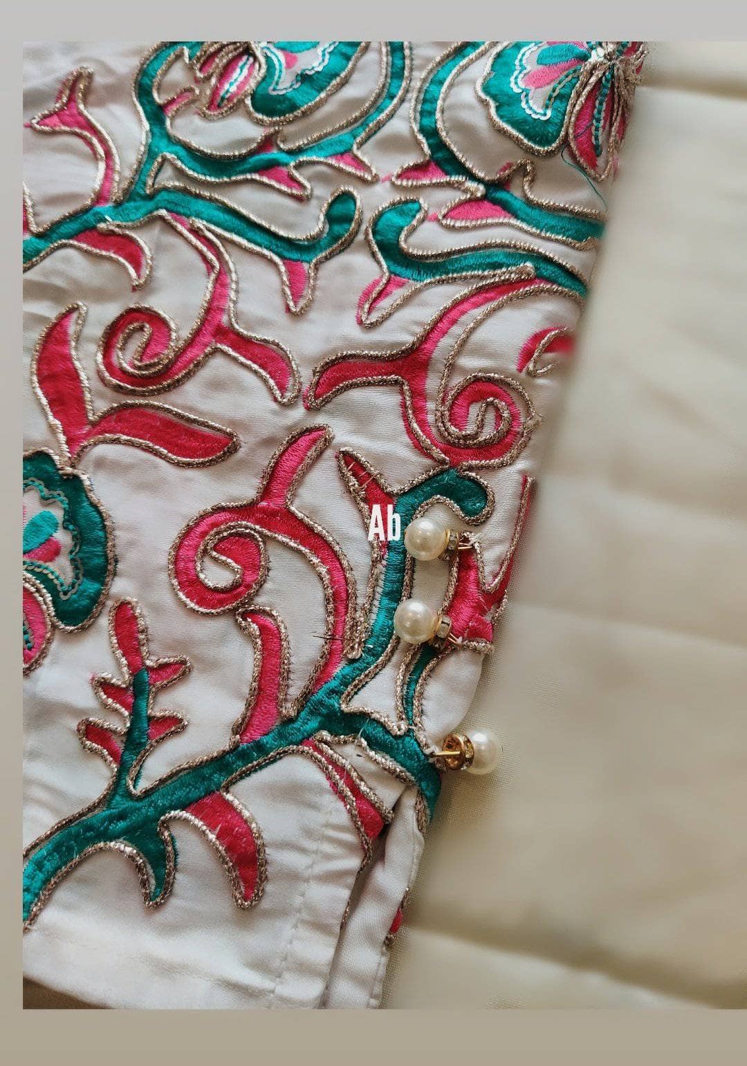 img_ready_to_wear_pakistani_silk_pants_awwal_boutique