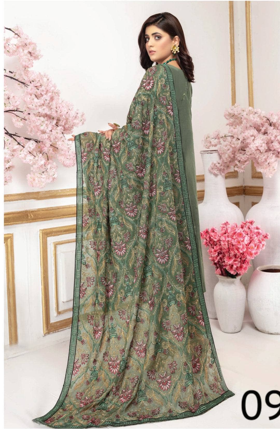 img_premium_embroidered_chiffon_dupatta_by_alaya