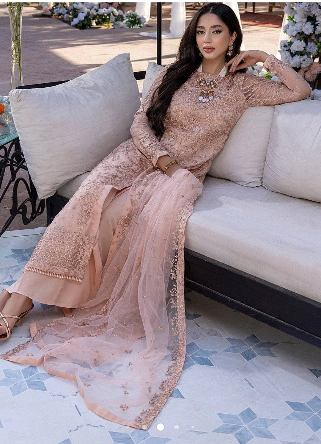 img_azure_festive_galore_awwal_boutique