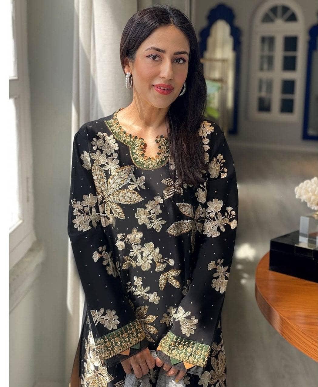 img_zaha_lawn_22_awwal_boutique