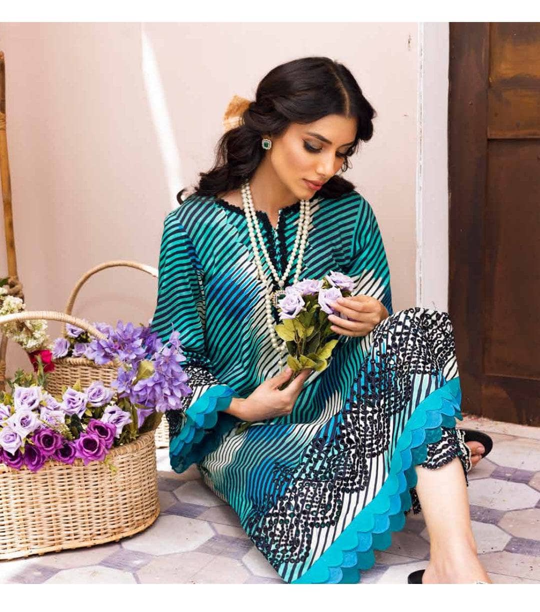 img_nureh_ballerina_lawn_awwal_boutique