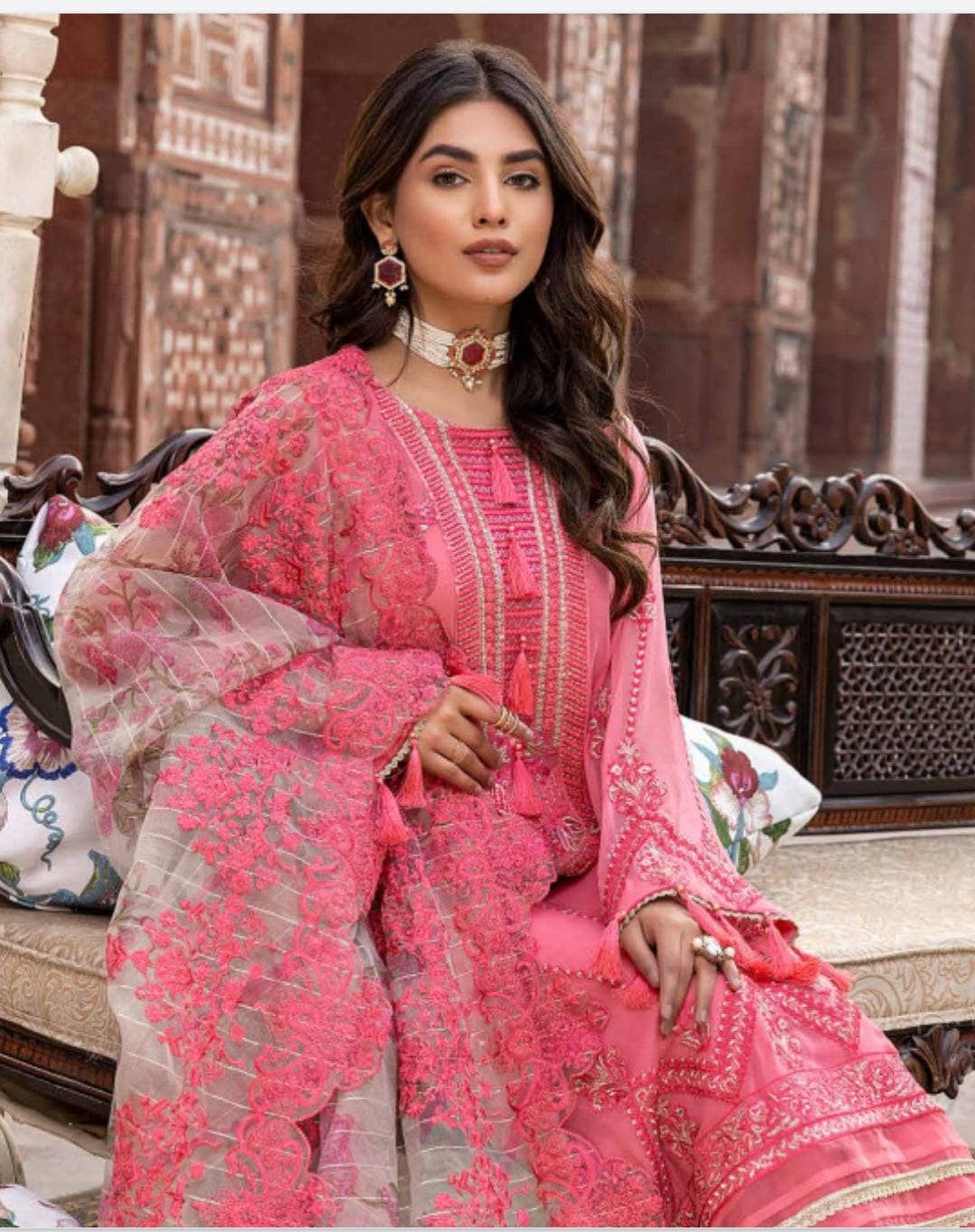 img_charizma_allure_awwal_boutique