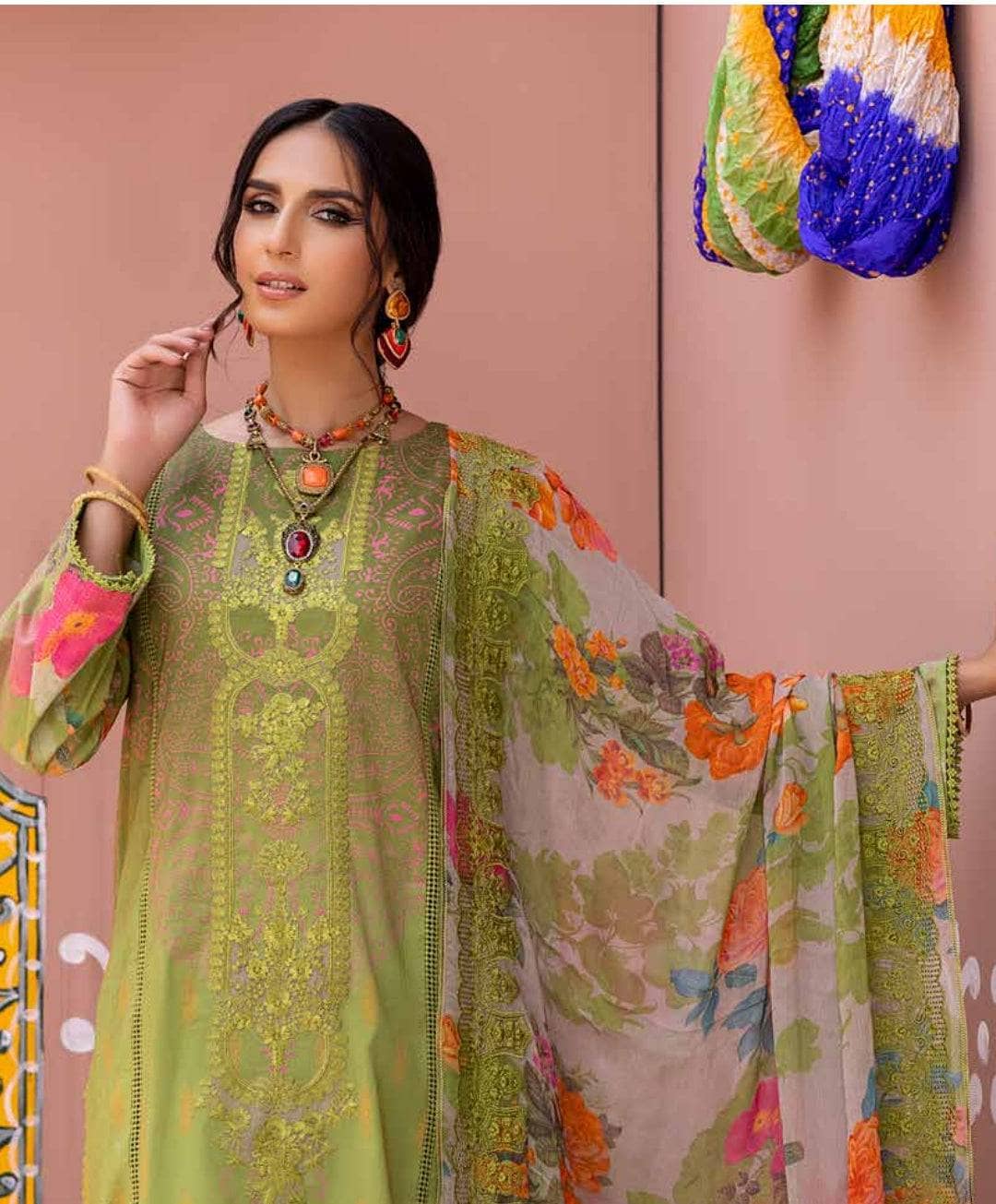 img_charizma_chunari_lawn_22_awwal_boutique