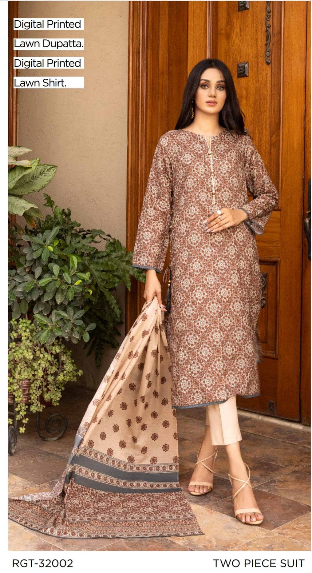 img_gul_ahmed_regalia_awwal_boutique