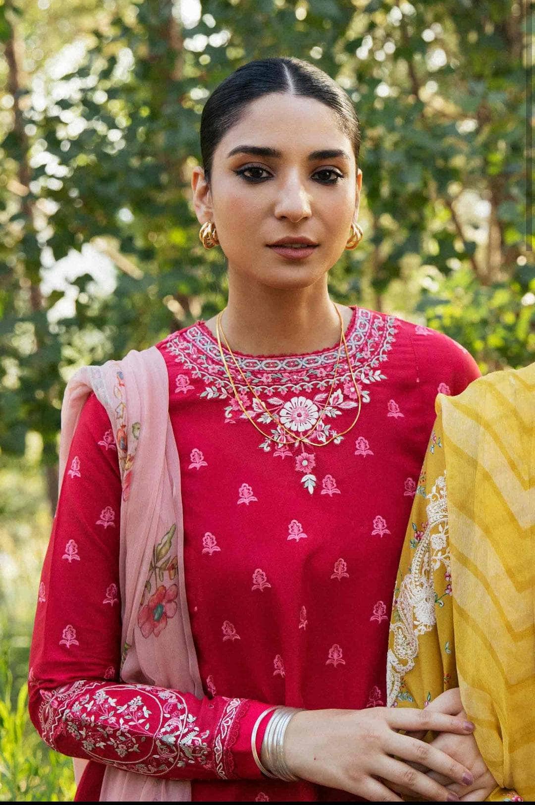 img_coco_by_zara_shahjahan_vol_2_awwal_boutique