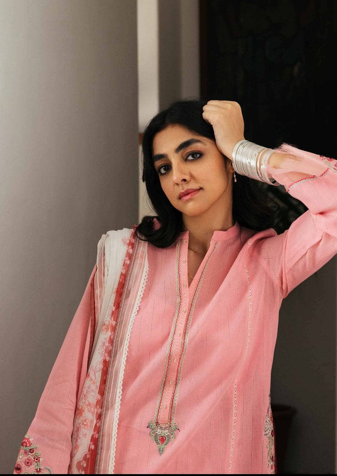 img_coco_by_zara_shahjahan_vol_2_awwal_boutique