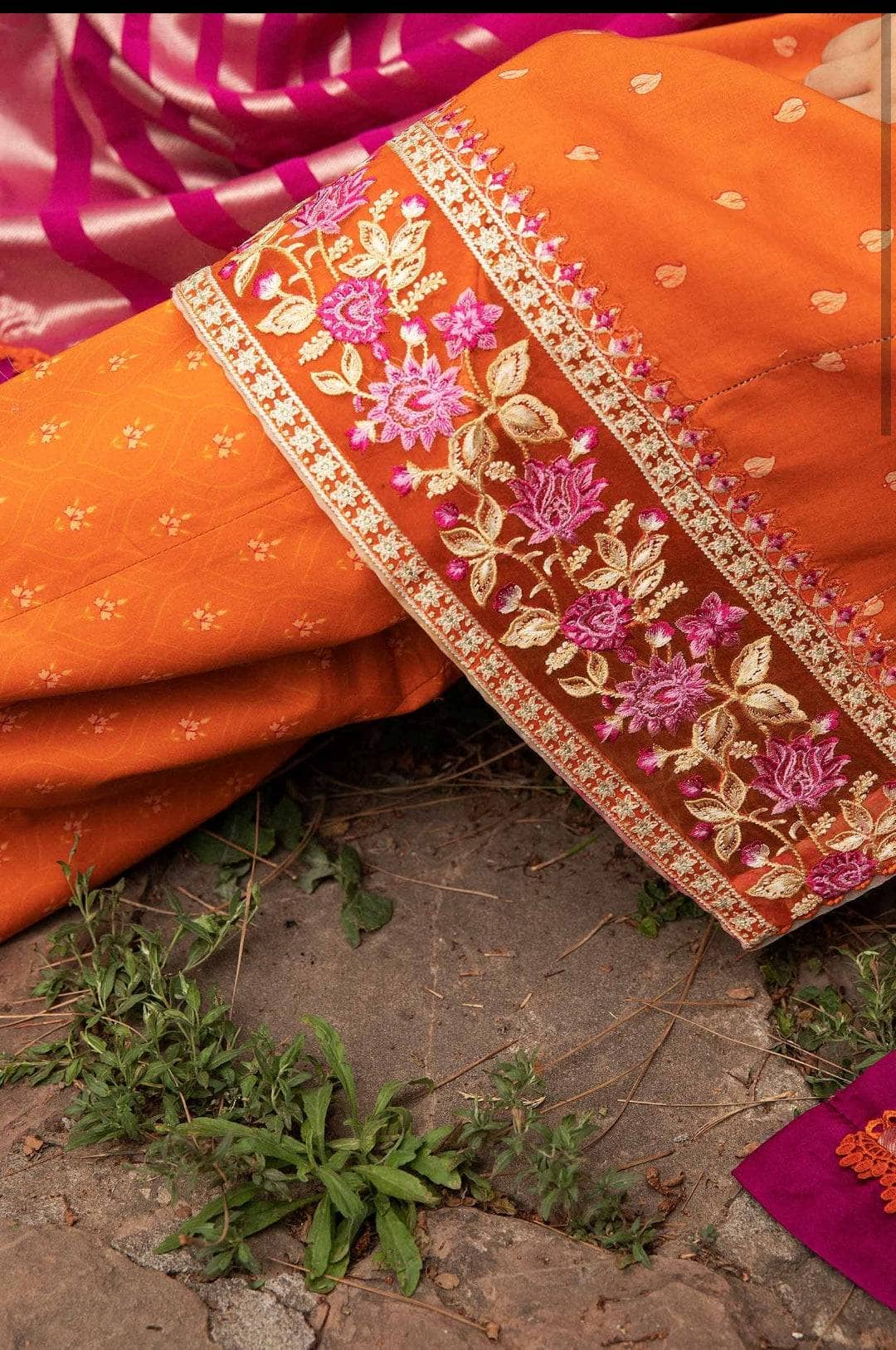 img_coco_by_zara_shahjahan_vol_2_awwal_boutique