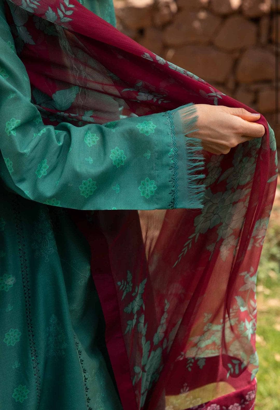 img_coco_by_zara_shahjahan_vol_2_awwal_boutique