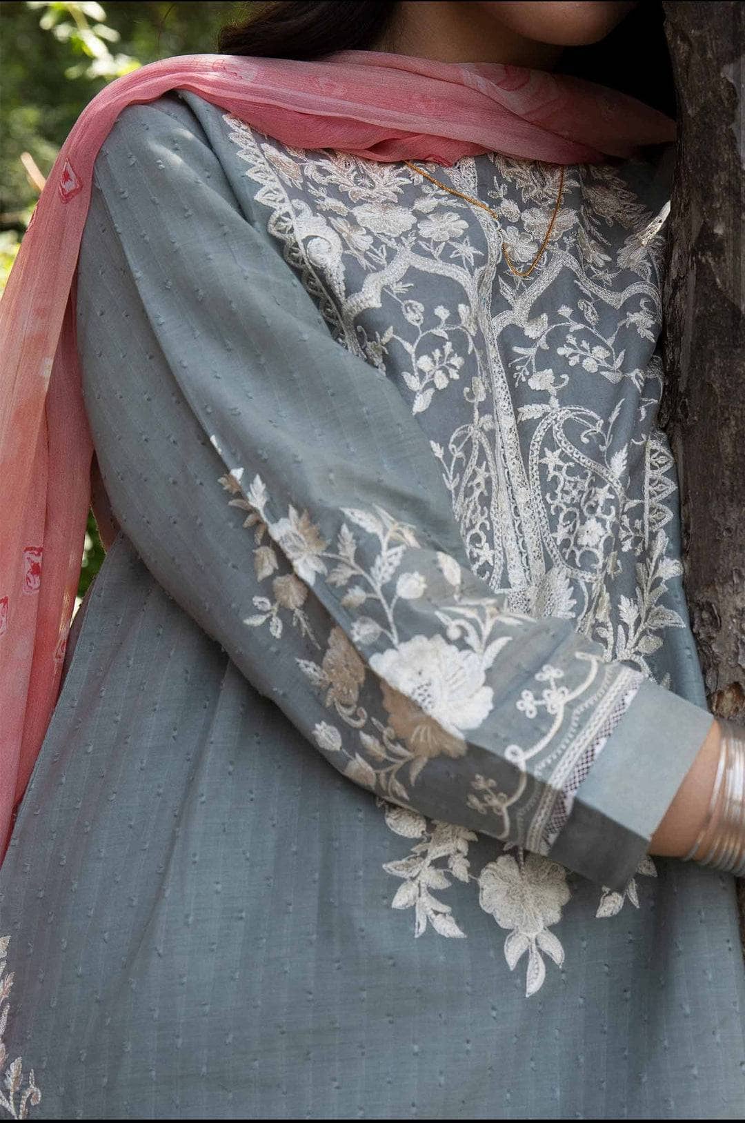 img_coco_by_zara_shahjahan_vol_2_awwal_boutique