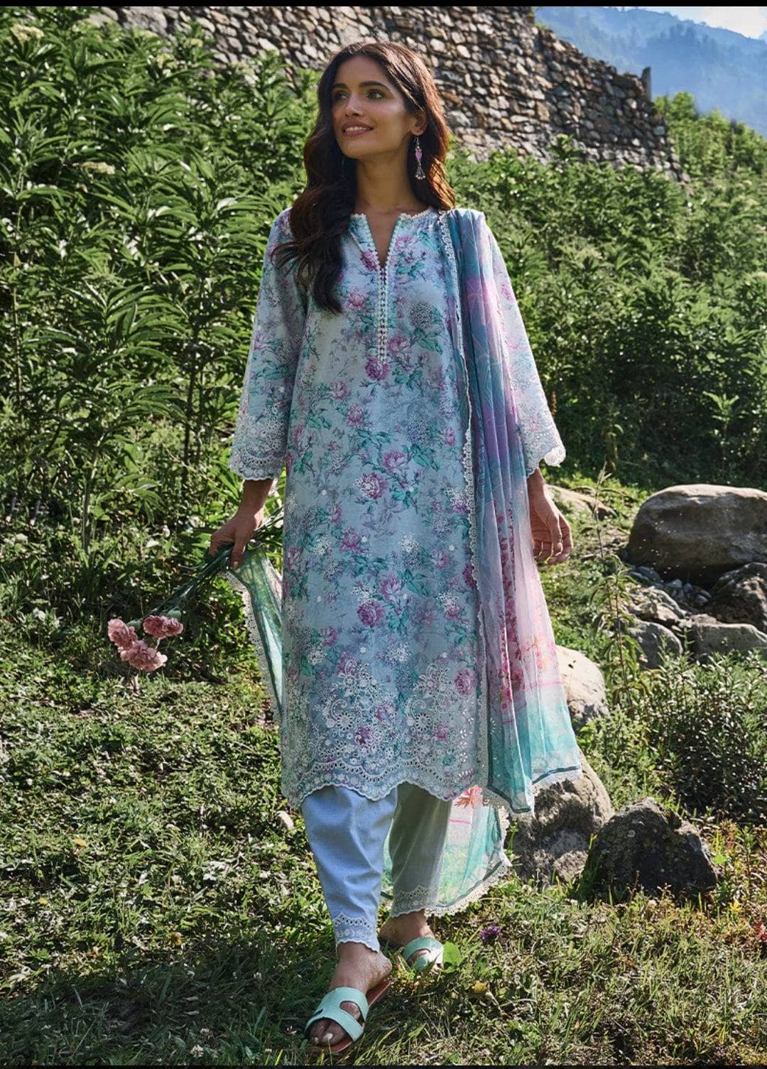 Img_summer_printkari_lawn_22_awwal_boutique