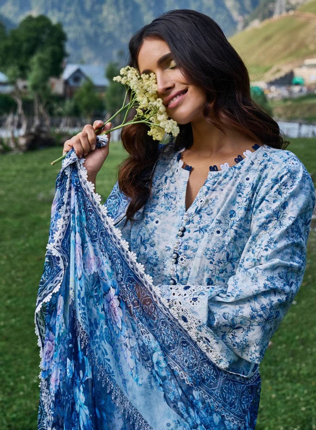 Img_summer_printkari_lawn_22_awwal_boutique