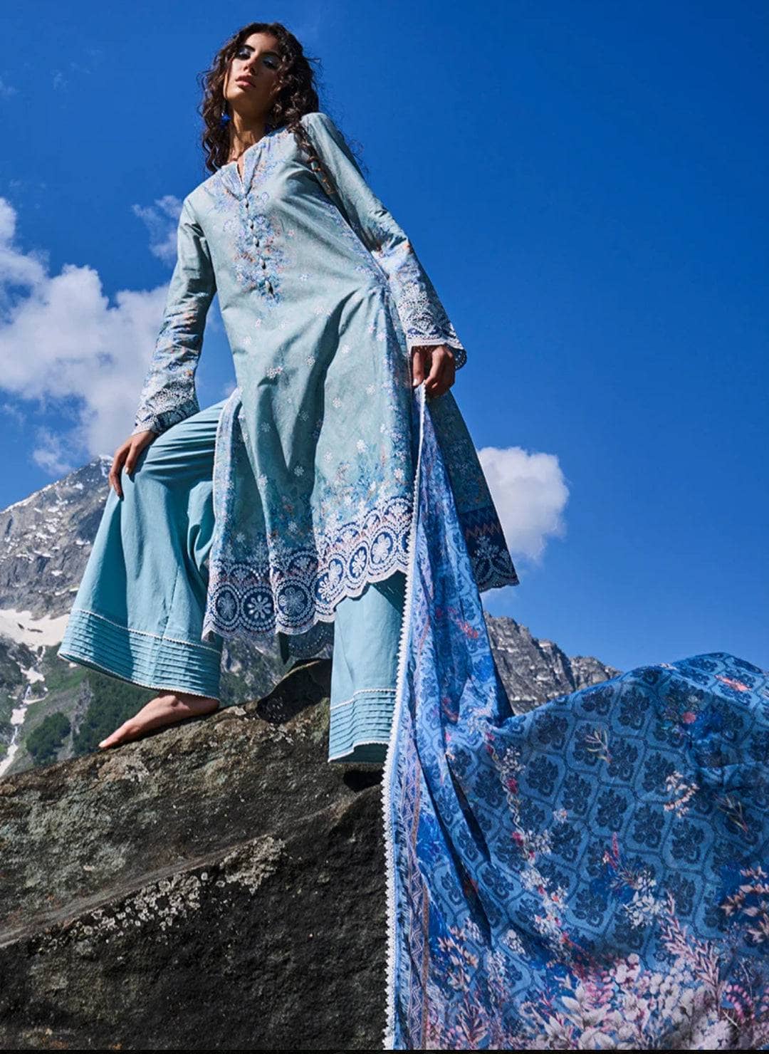 Img_summer_printkari_lawn_22_awwal_boutique