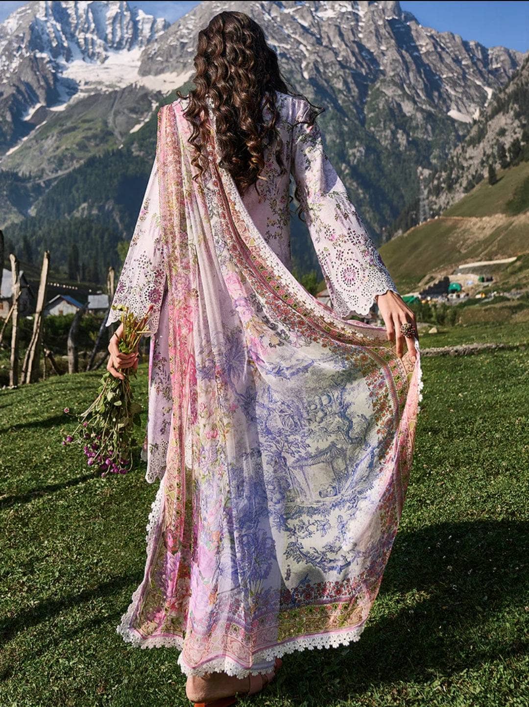 Img_summer_printkari_lawn_22_awwal_boutique