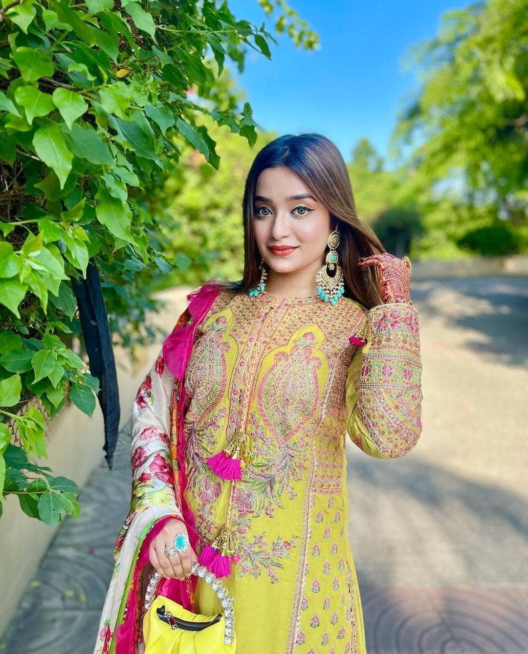 img_hussain_rehar_sarab_awwal_boutique