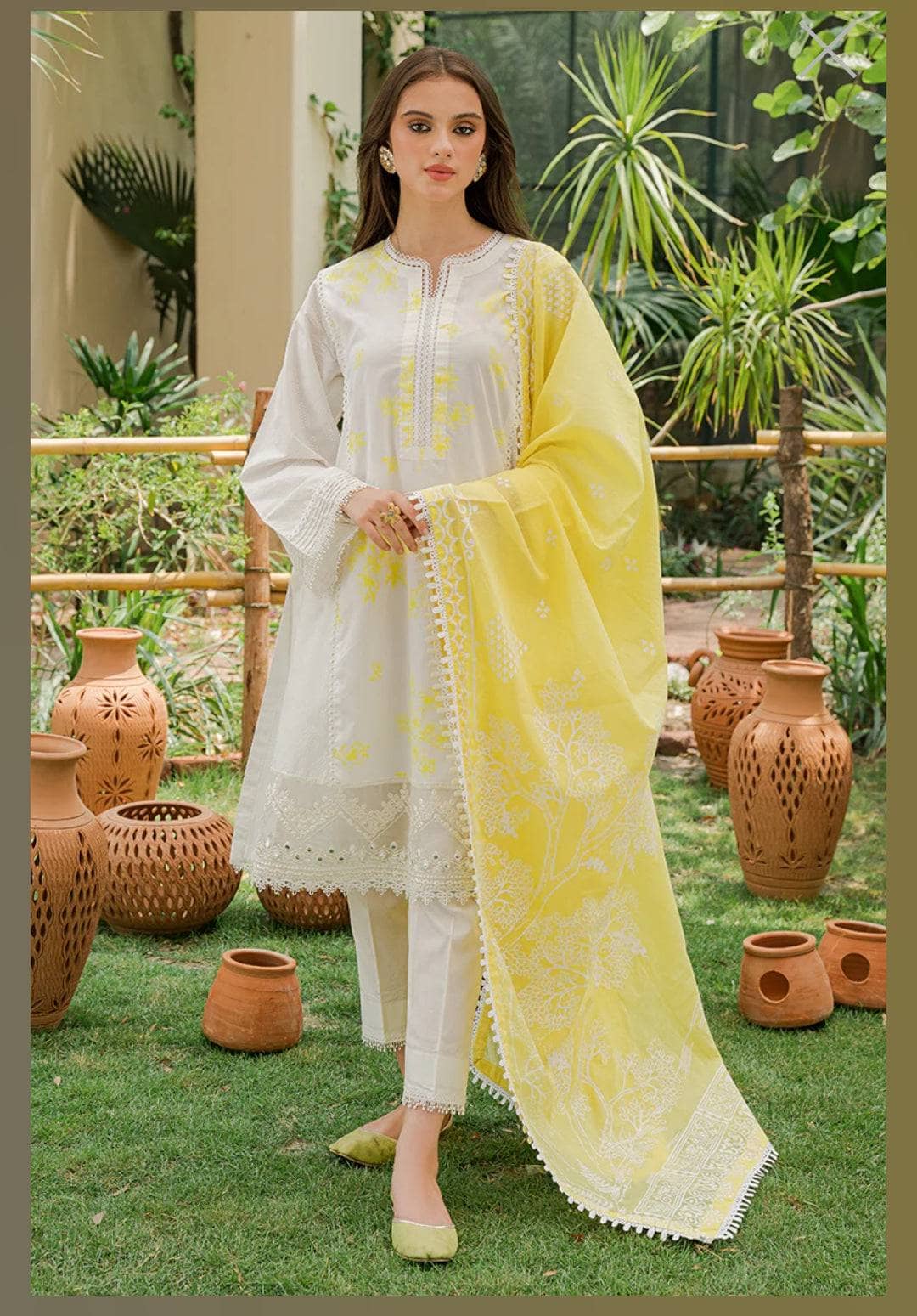 img_cross_stitch_cambric_awwal_boutique