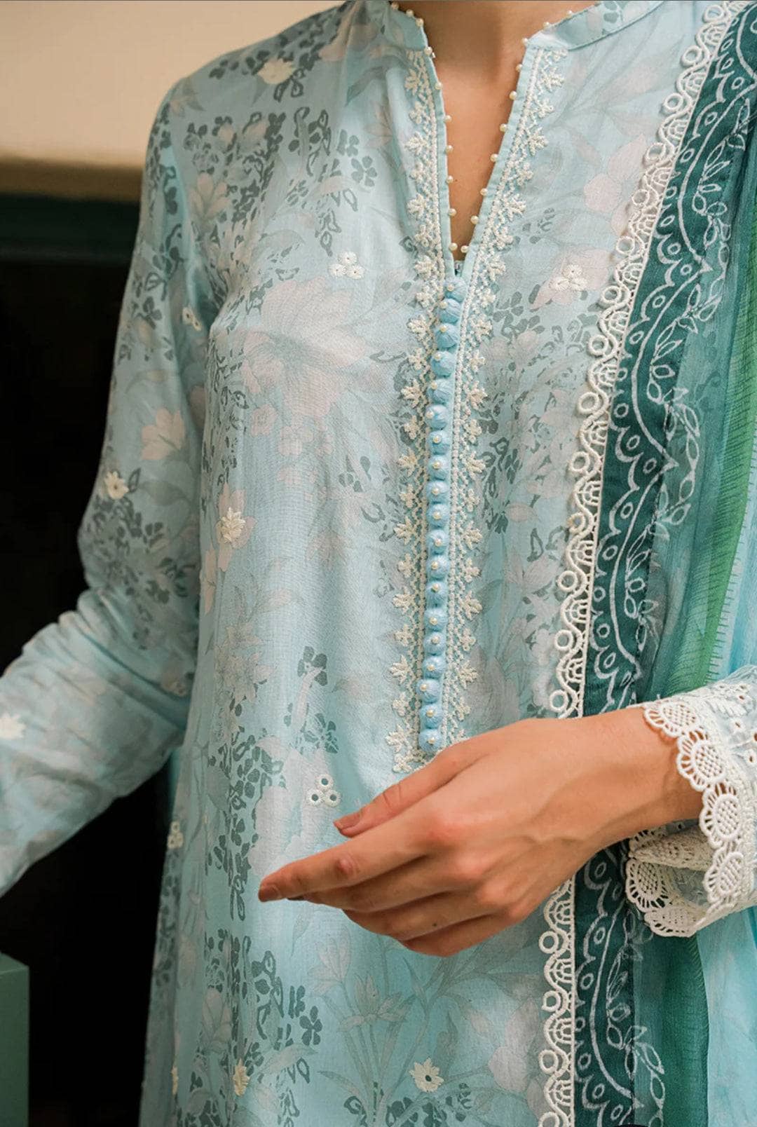 img_cross_stitch_cambric_awwal_boutique