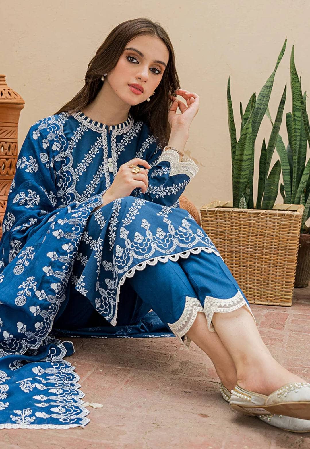 img_cross_stitch_cambric_awwal_boutique