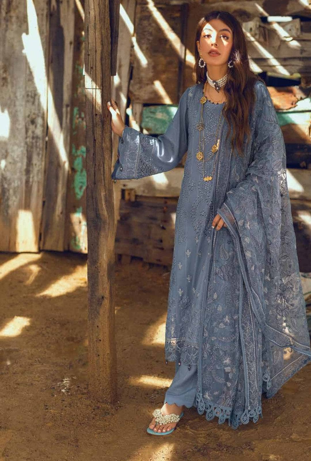 img_nureh_karavan_jacquard_awwal_boutique