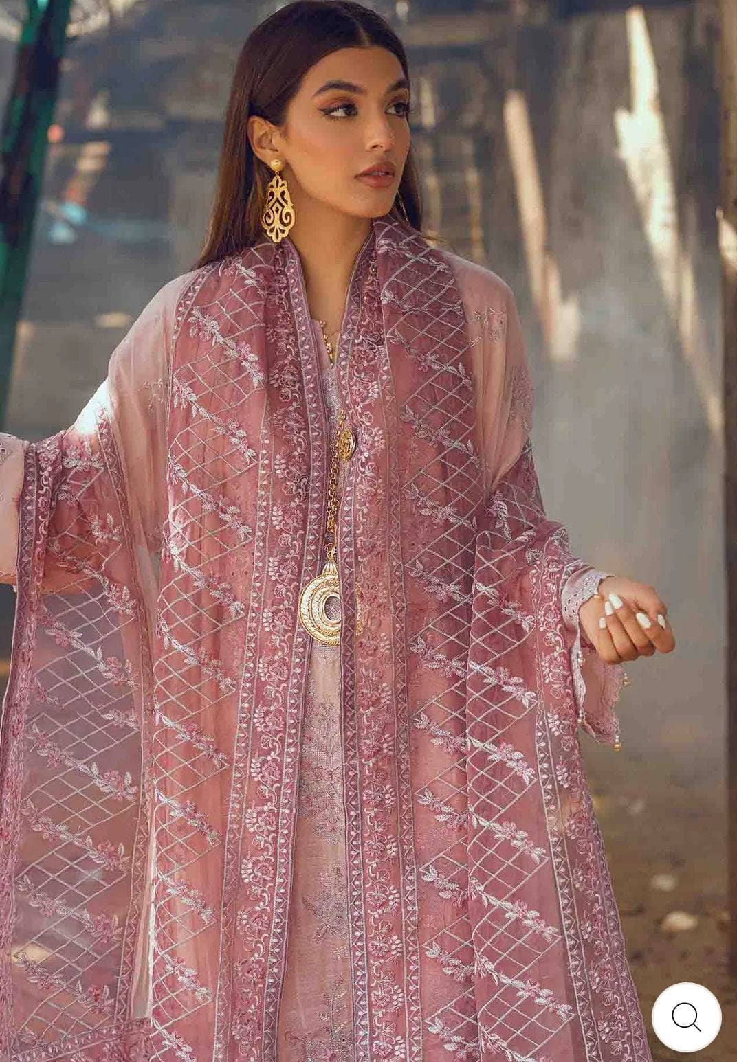 img_nureh_karavan_jacquard_awwal_boutique