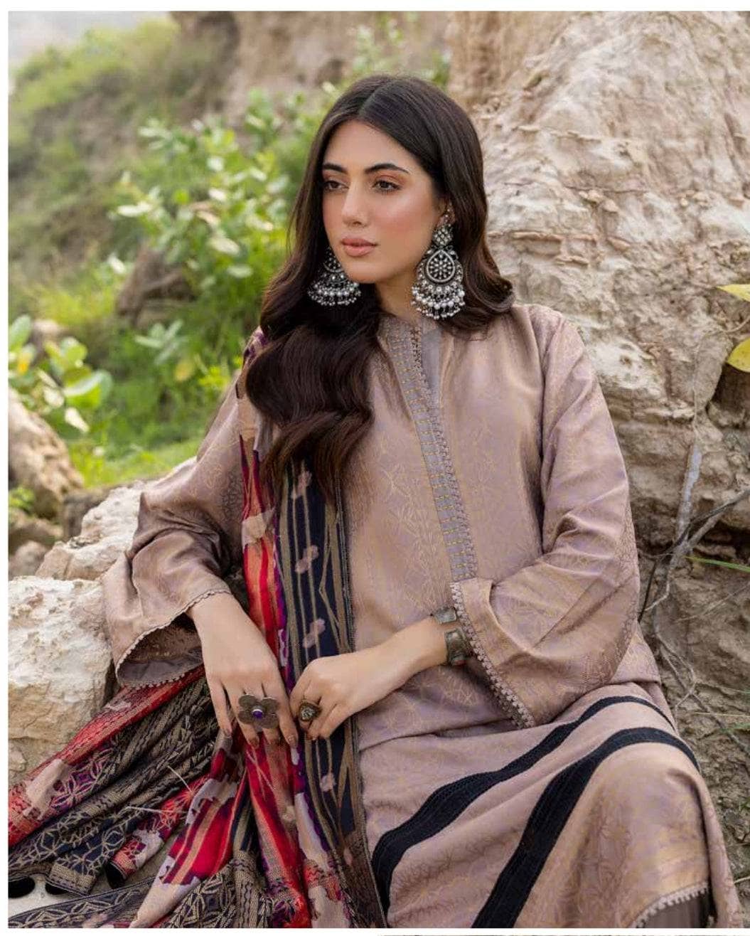 img_marina_jacquard_shawl_collection_by_charizma_awwal_boutique