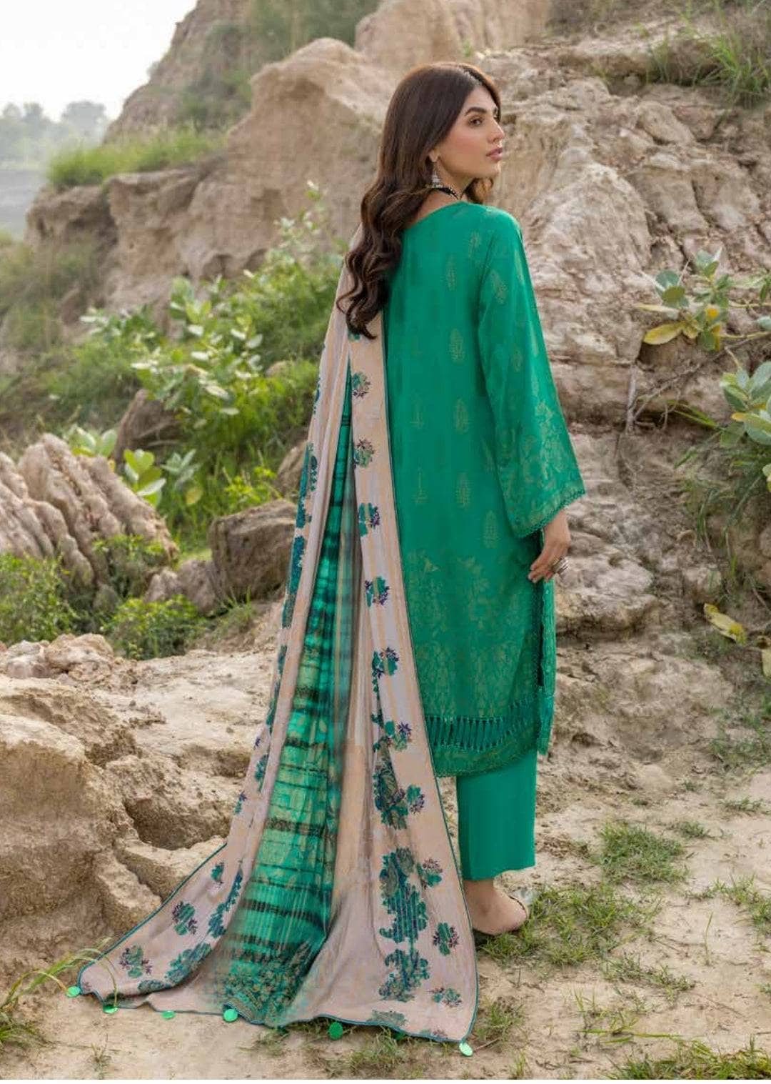 img_marina_jacquard_shawl_collection_by_charizma_awwal_boutique