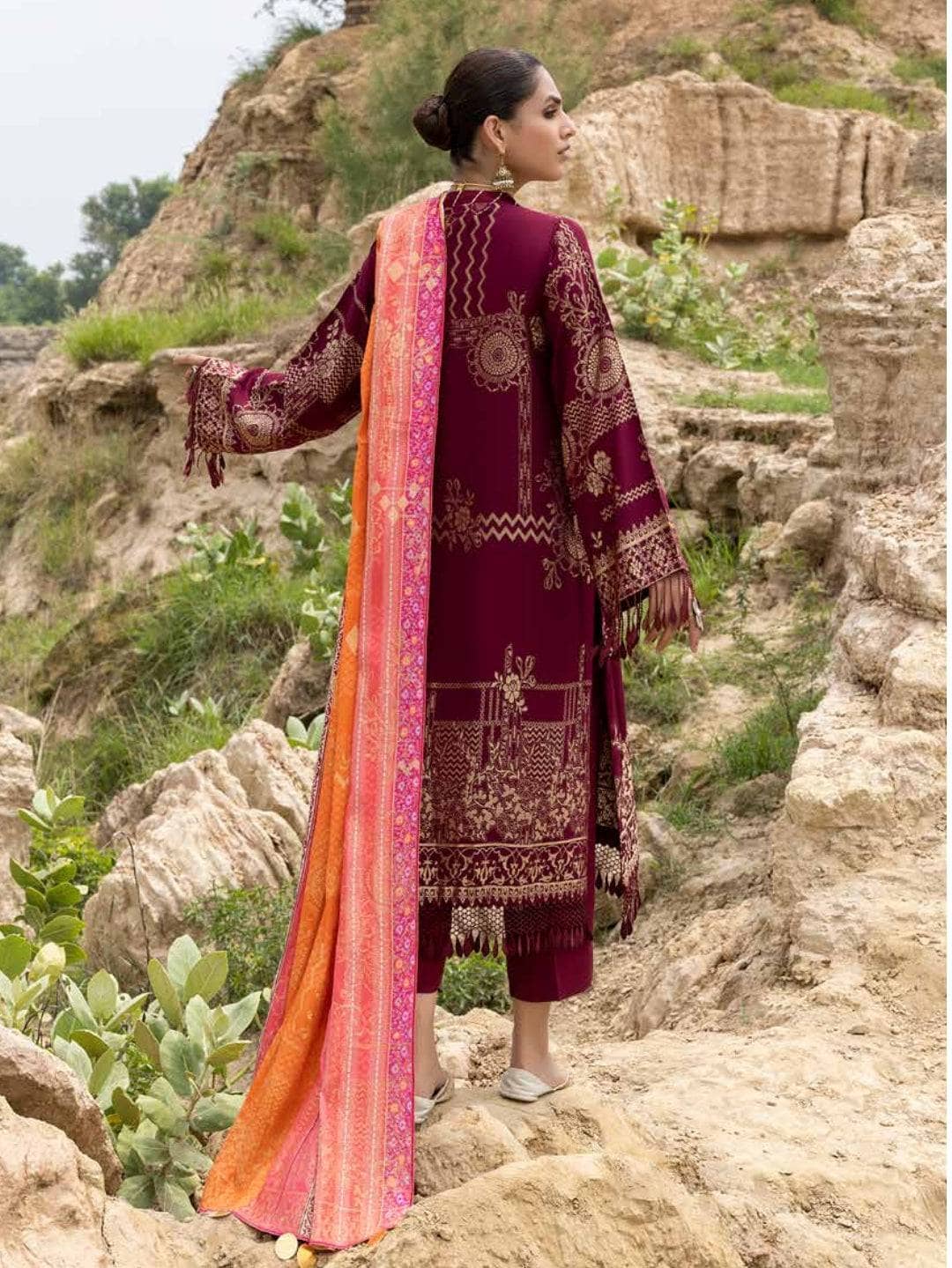 img_marina_jacquard_shawl_collection_by_charizma_awwal_boutique