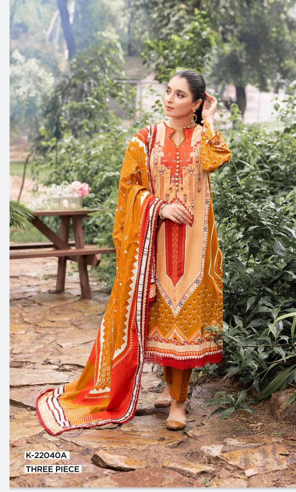 img_gul_ahmed_khaddar_awwal_boutique