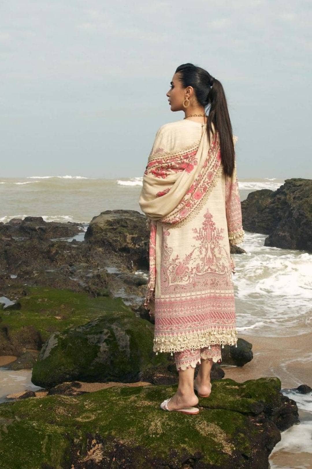 img_sana_safinaz_muzlin_22_awwal_boutique