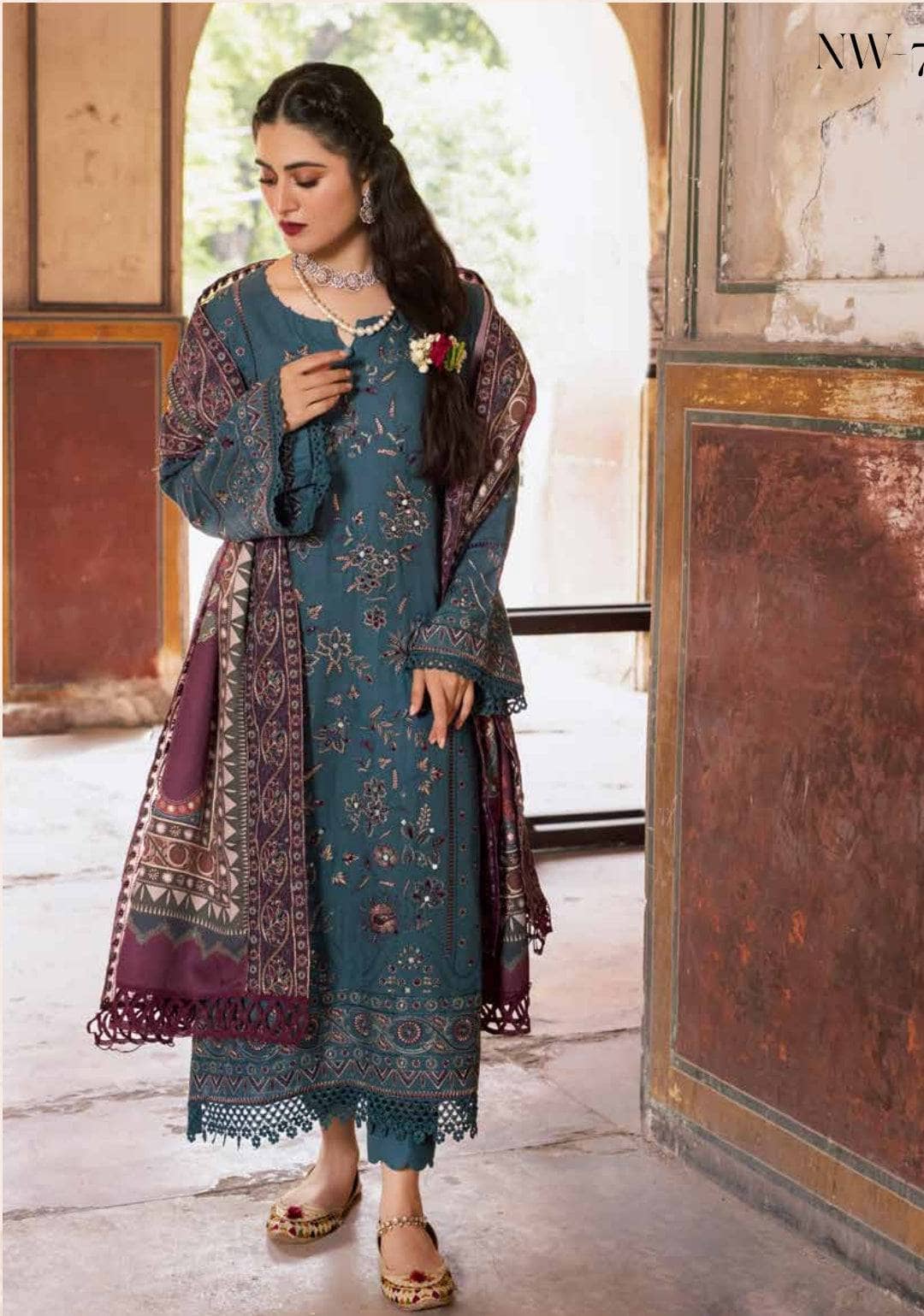 img_nureh_maya_khaddar_awwal_boutique