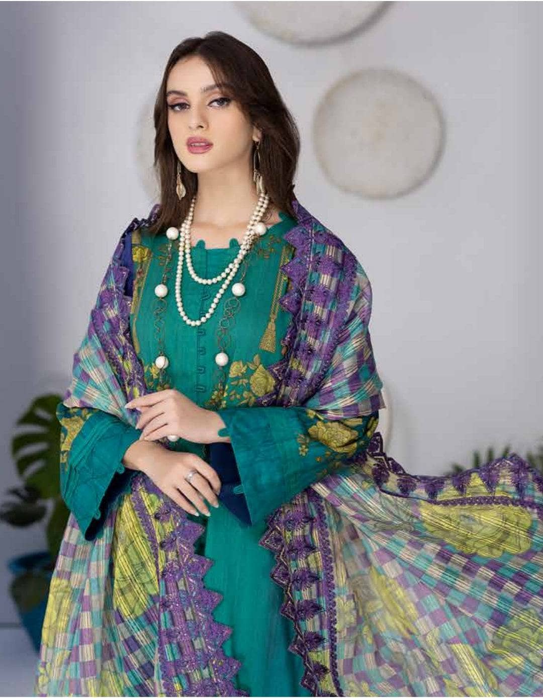 img_charizma_print_melody_fall_winter_awwal_boutique