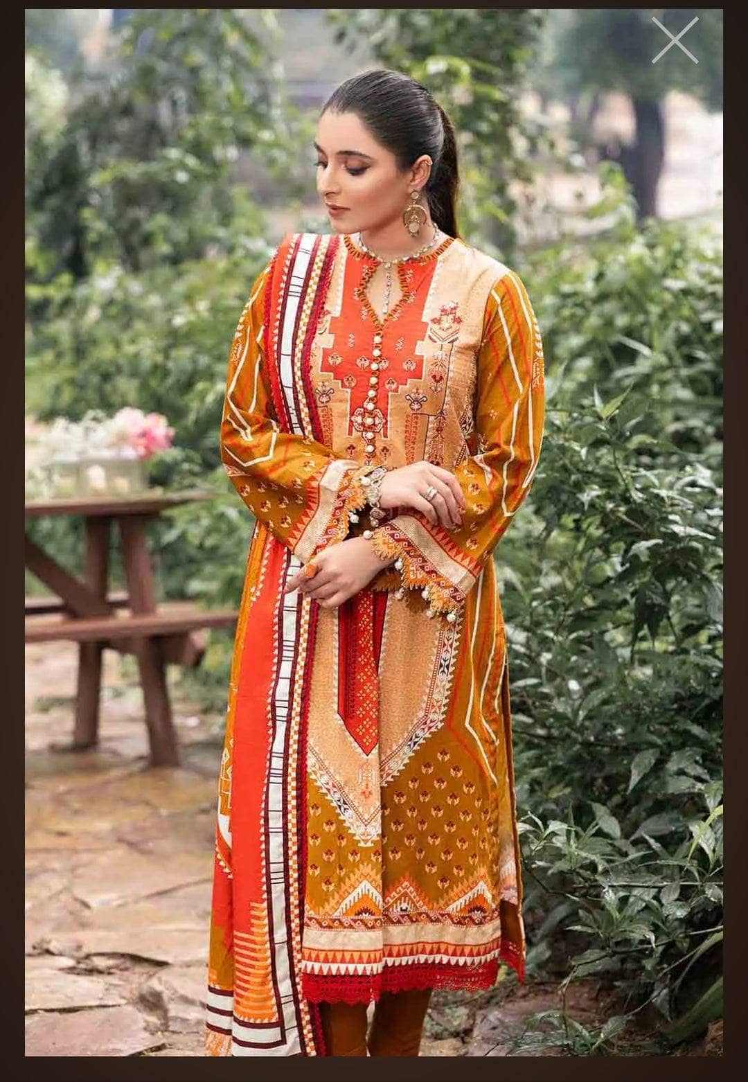 img_gul_ahmed_khaddar_awwal_boutique