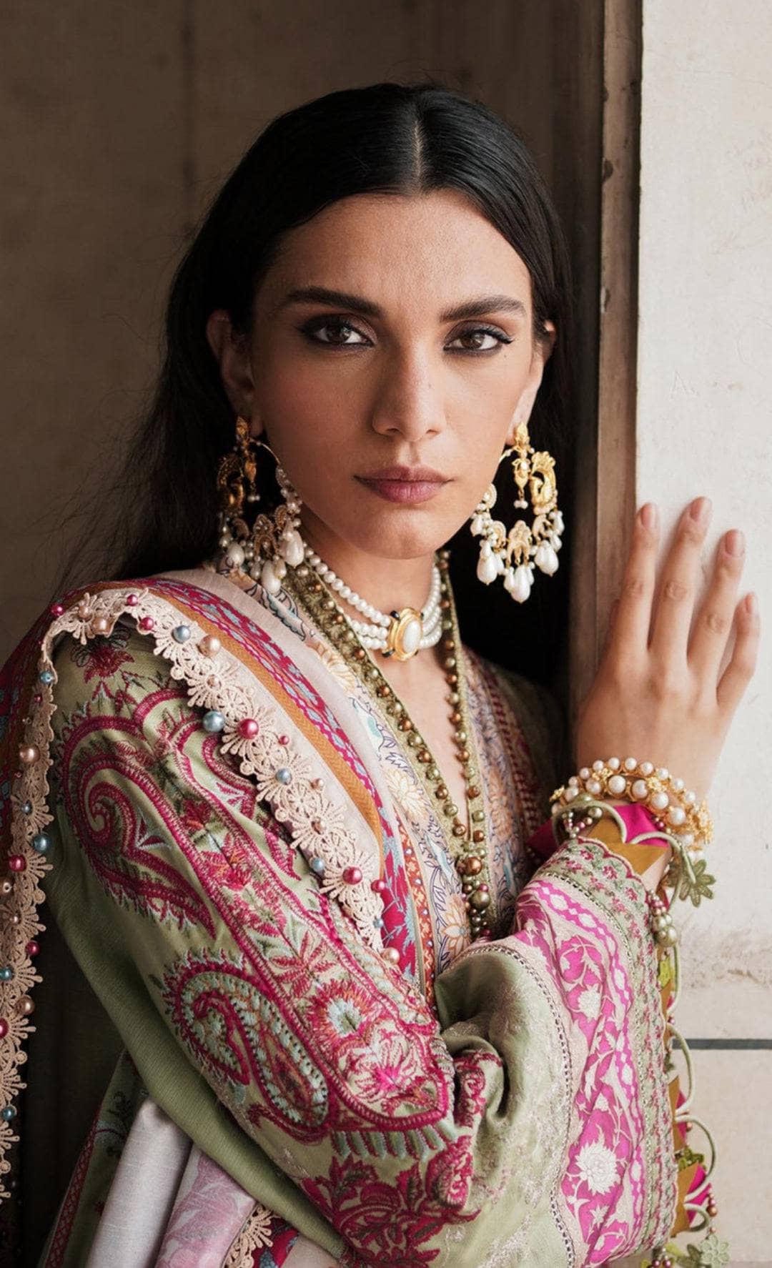 img_sana_safinaz_winter_luxury_awwal_boutique