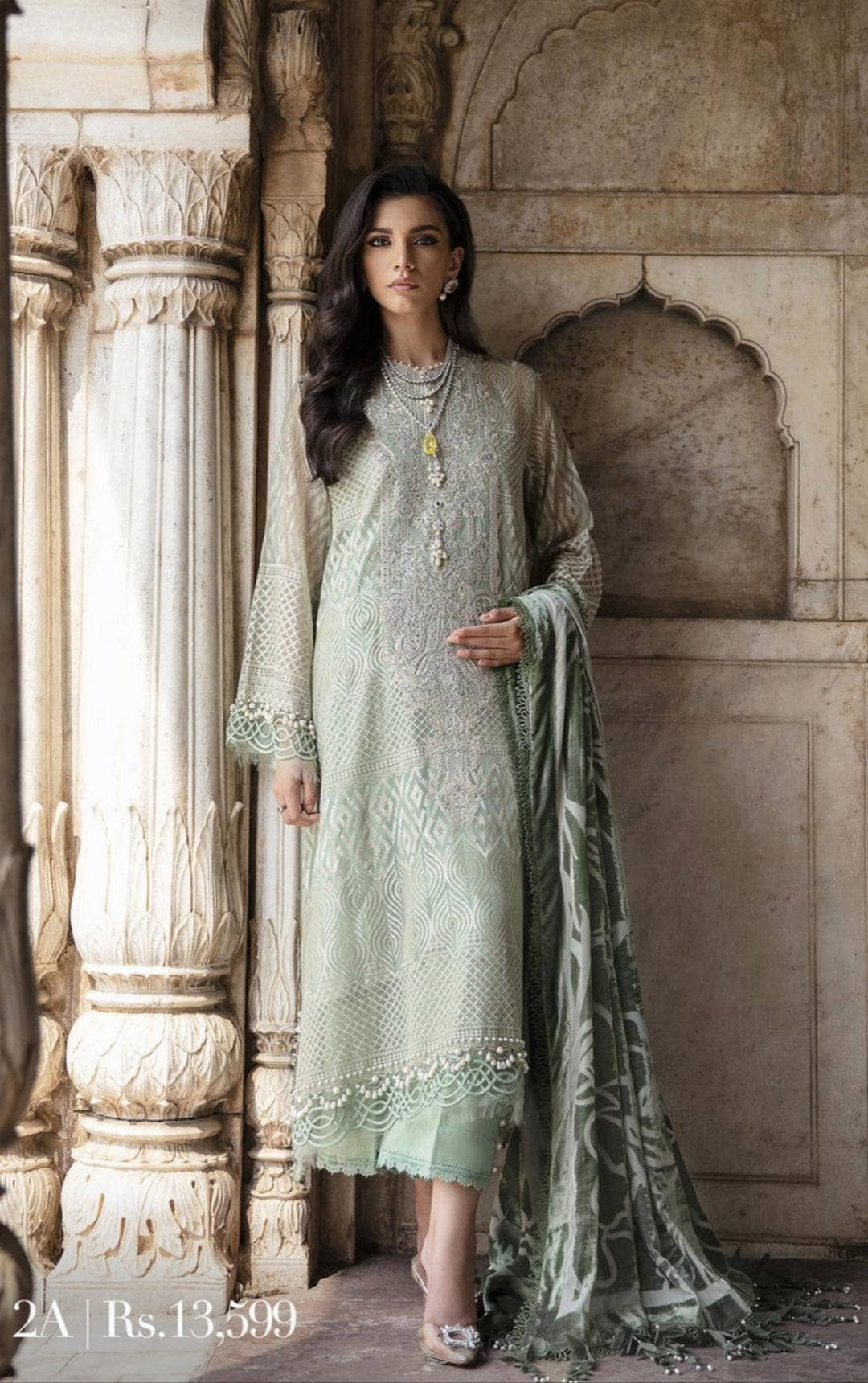 img_sana_safinaz_winter_luxury_awwal_boutique