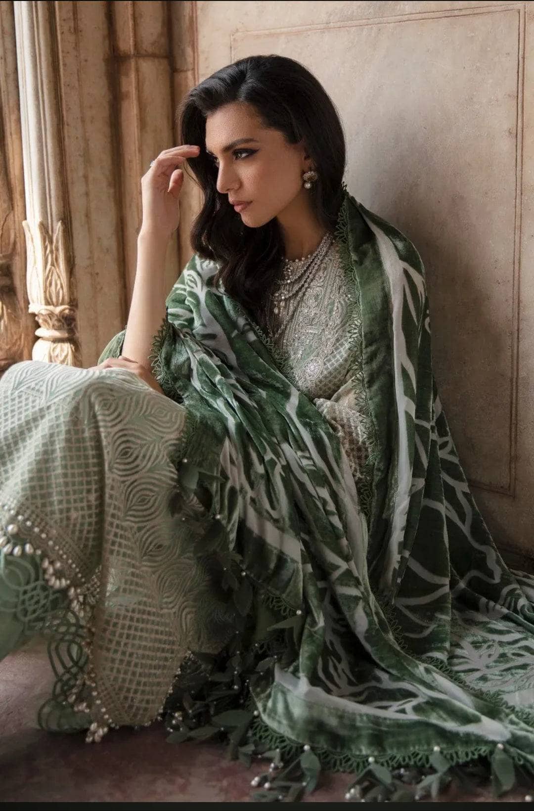 img_sana_safinaz_winter_luxury_awwal_boutique