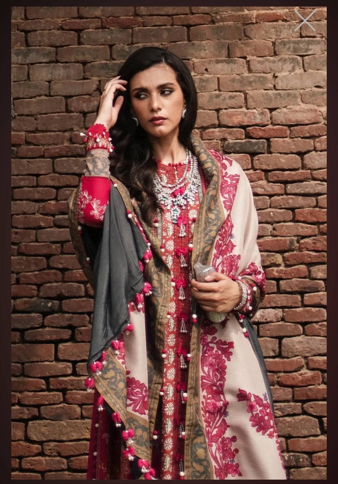 Img_sana_safinaz_luxury_winter_22_awwal_boutique