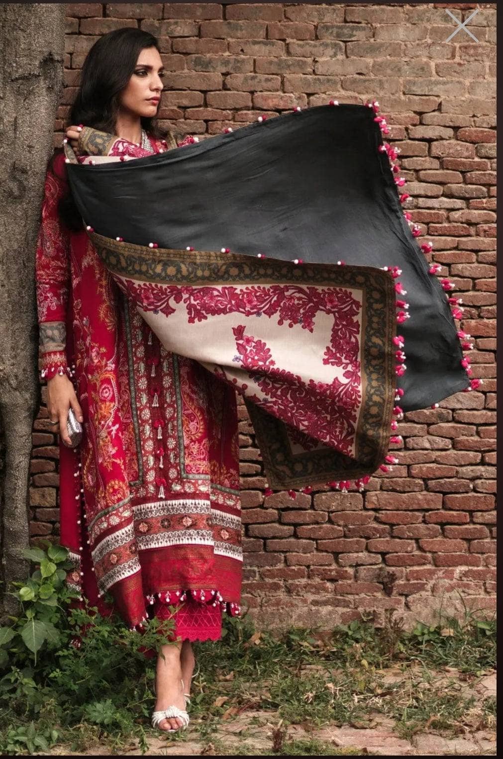 Img_sana_safinaz_luxury_winter_22_awwal_boutique